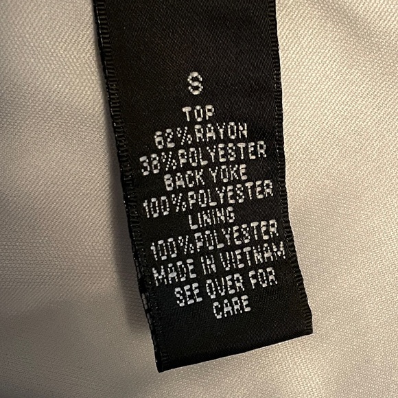 B.Design Top - Picture 5 of 6